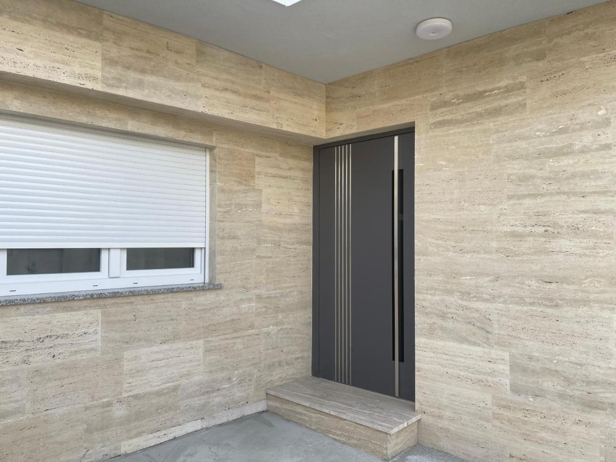 Rozi Apartments Zagreb Exterior photo